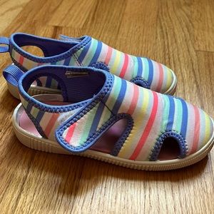 Carter’s size 11 water shoes